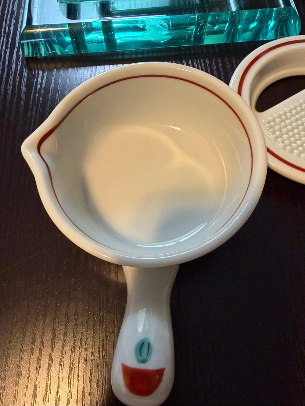 Japanese “tachi-kichi” Ceramic Grater Dish For Condiments Like Wasabi Or Ginger